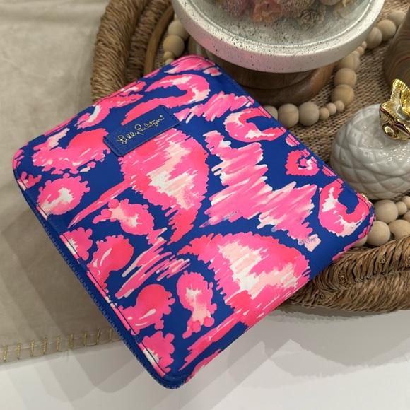 NWOT Lilly Pulitzer Getaway Packable Tote - Picture 2 of 6